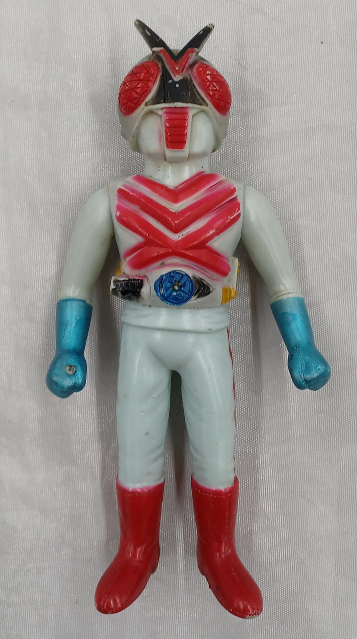 Poppy Mini Soft Vinyl Kamen Rider X
