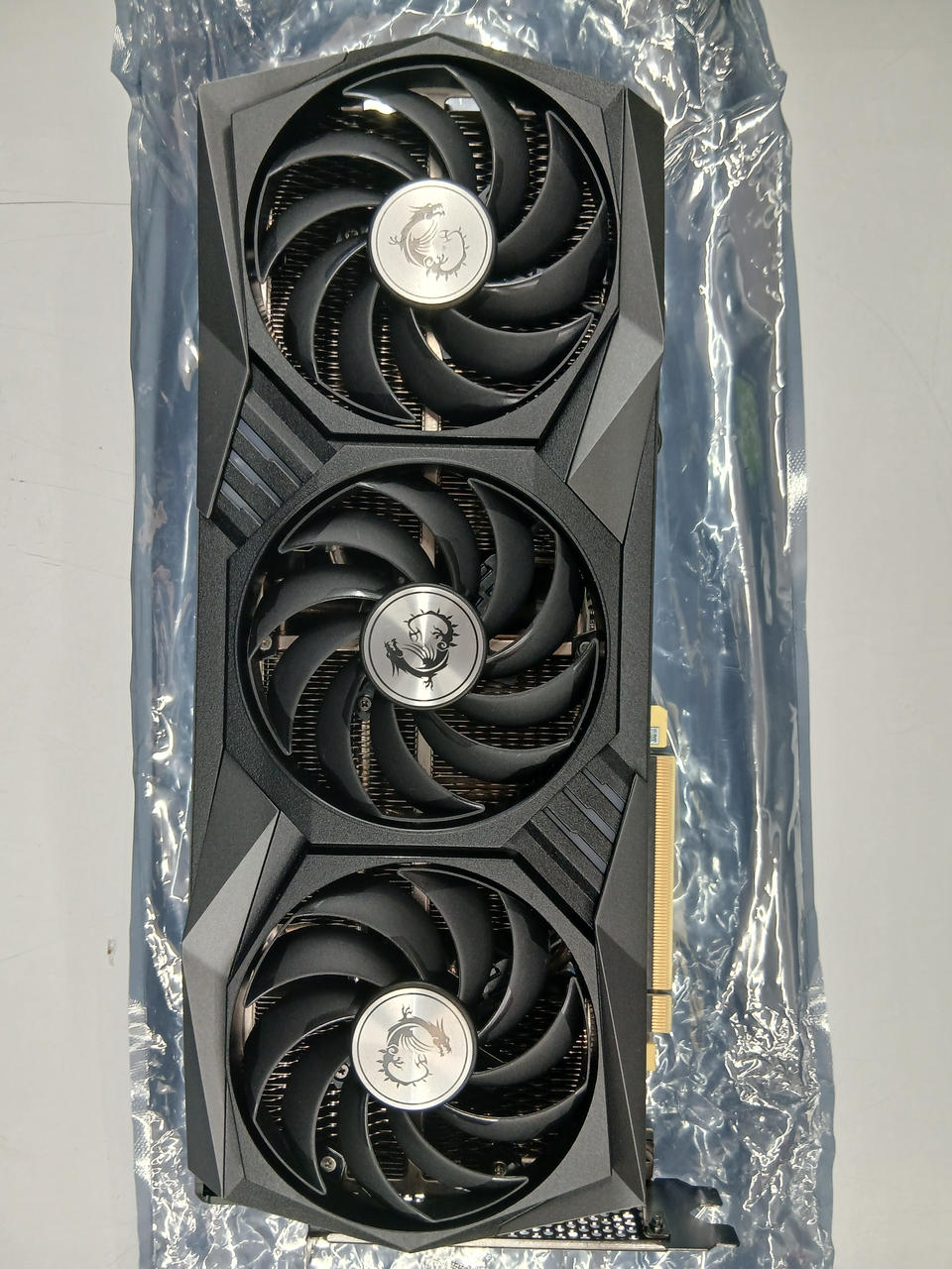 MSI Graphics Board: GEFORCE RTX 3070 GAMING X TRIO