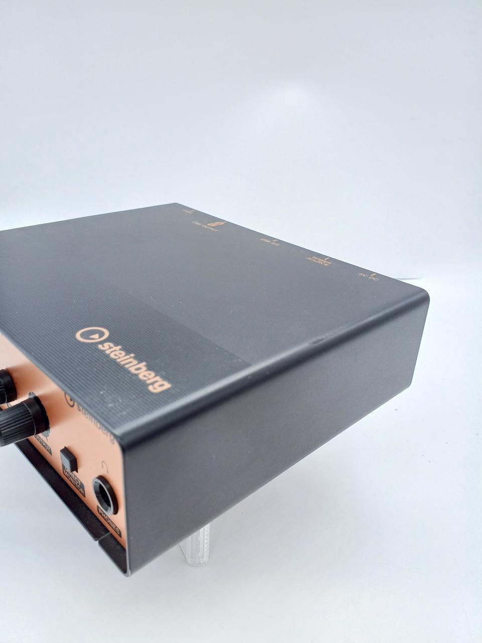 STEINBERG Audio Interface: UR12