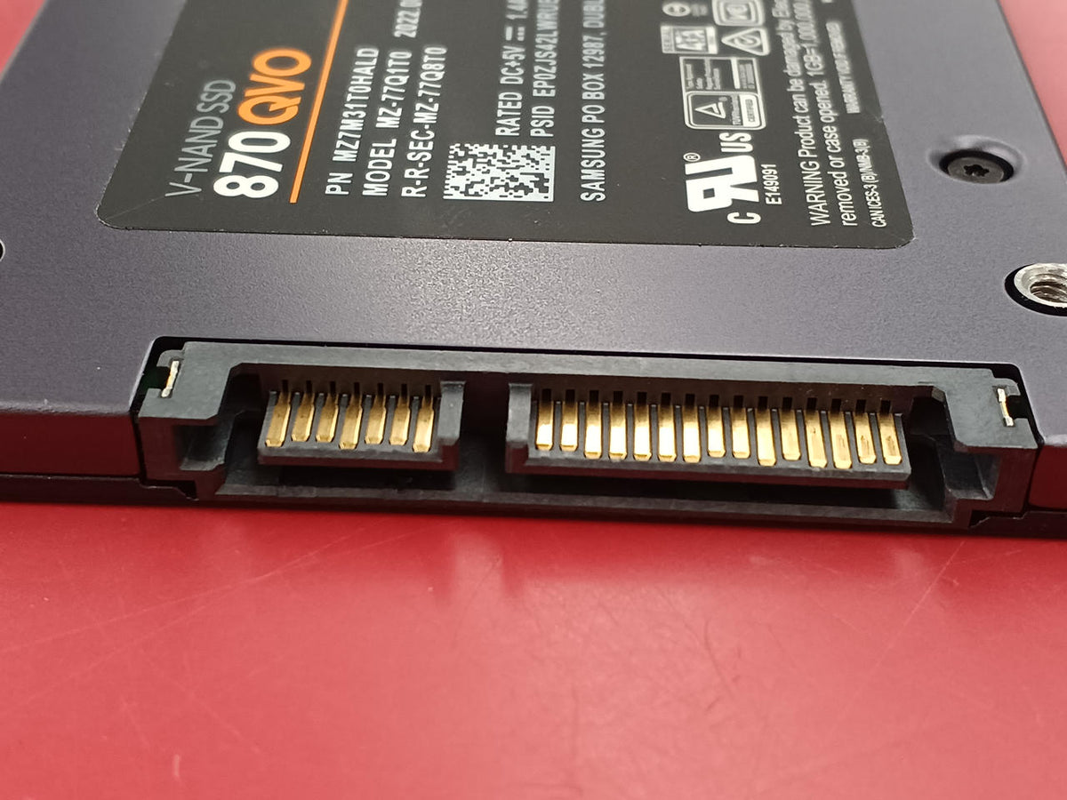 SAMSUNG SSD MZ-77Q1T0