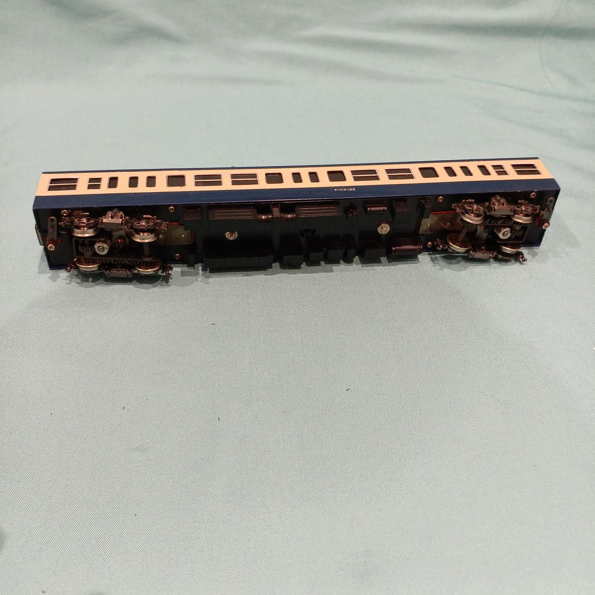 Katsumi HO Gauge Moha 111 (Suburban Type) Yokosuka Senshiki