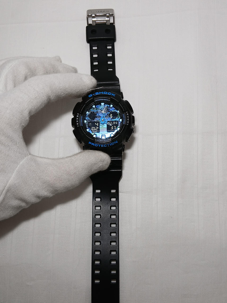 CASIO G-SHOCK Quartz Wristwatch GA-100CB