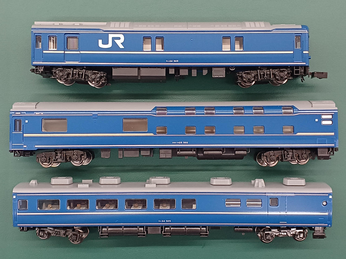 KATO N Gauge Hokutosei 12-Car Set 10-831/832 24 Series Sleeper Limited Express 'Hokutosei' < Deluxe Edition