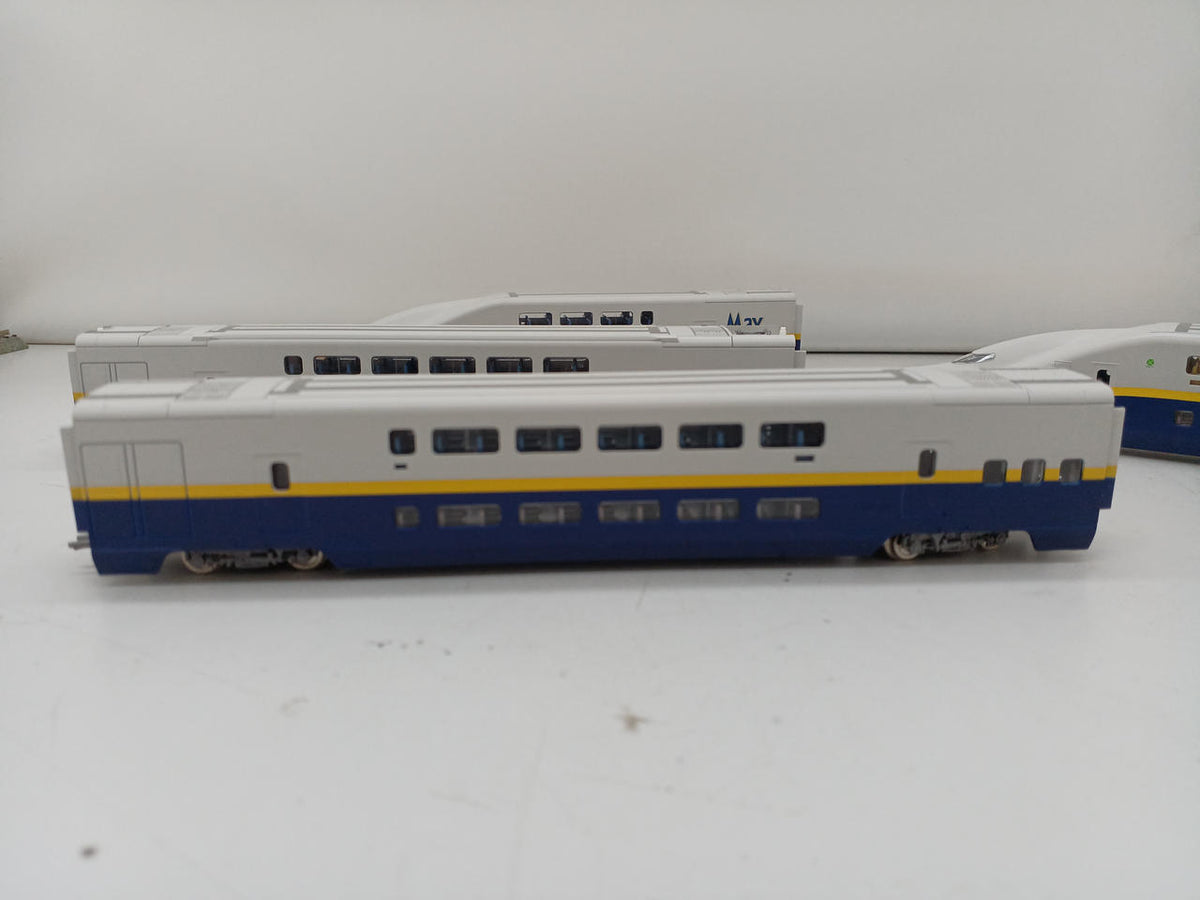 TOMIX Basic Set 4-Car N Gauge E4 Series Joetsu Shinkansen (Old Livery)