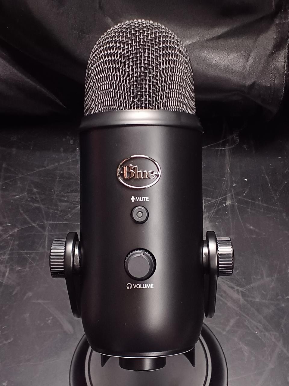 BLUE USB Microphone YETI/BM400