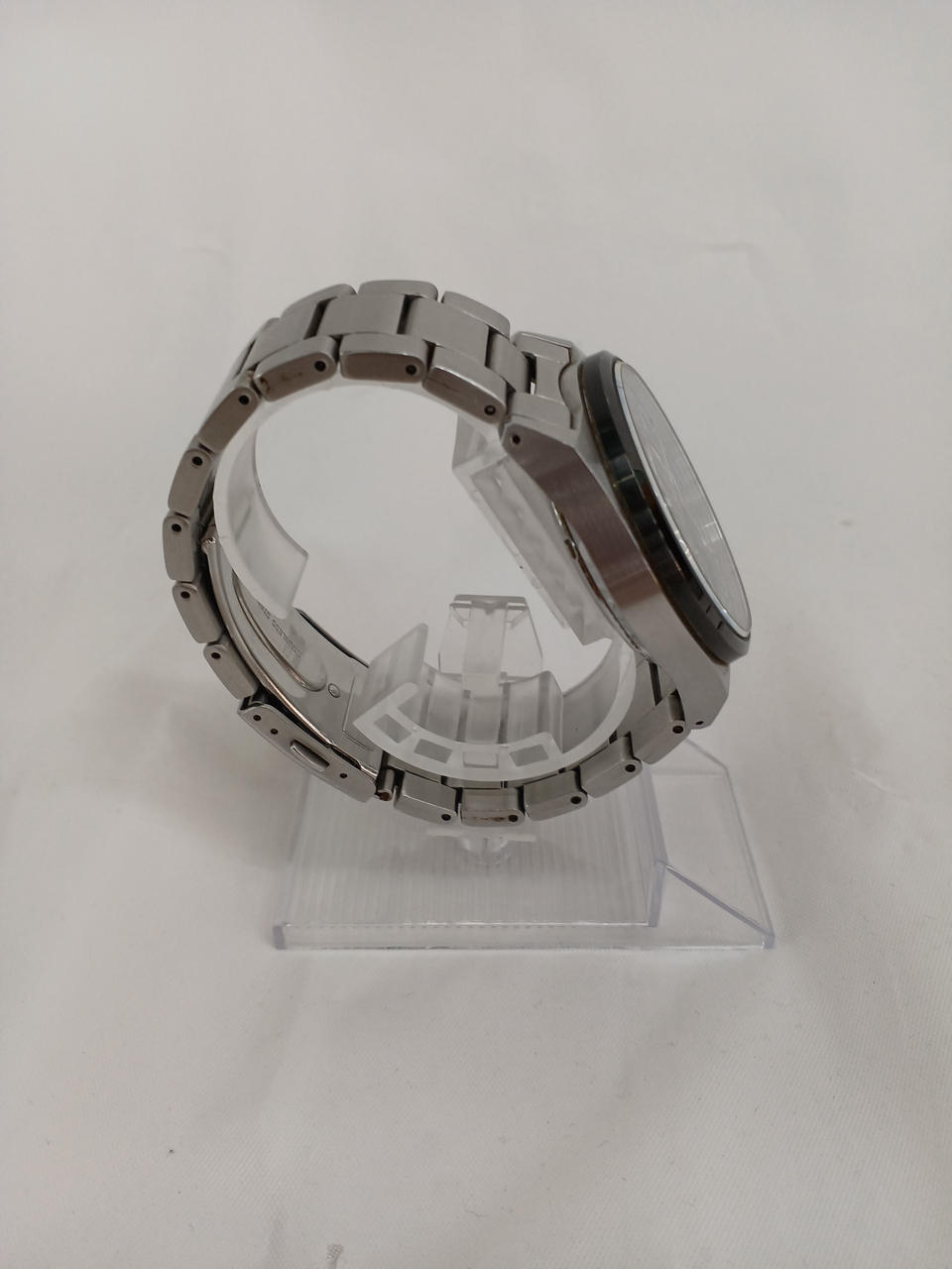 SEIKO Quartz Wristwatch 8T63-00T0