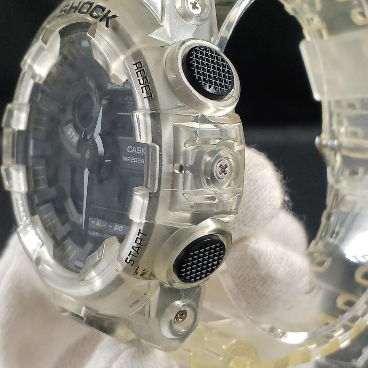 CASIO G-SHOCK GA-700SKE
