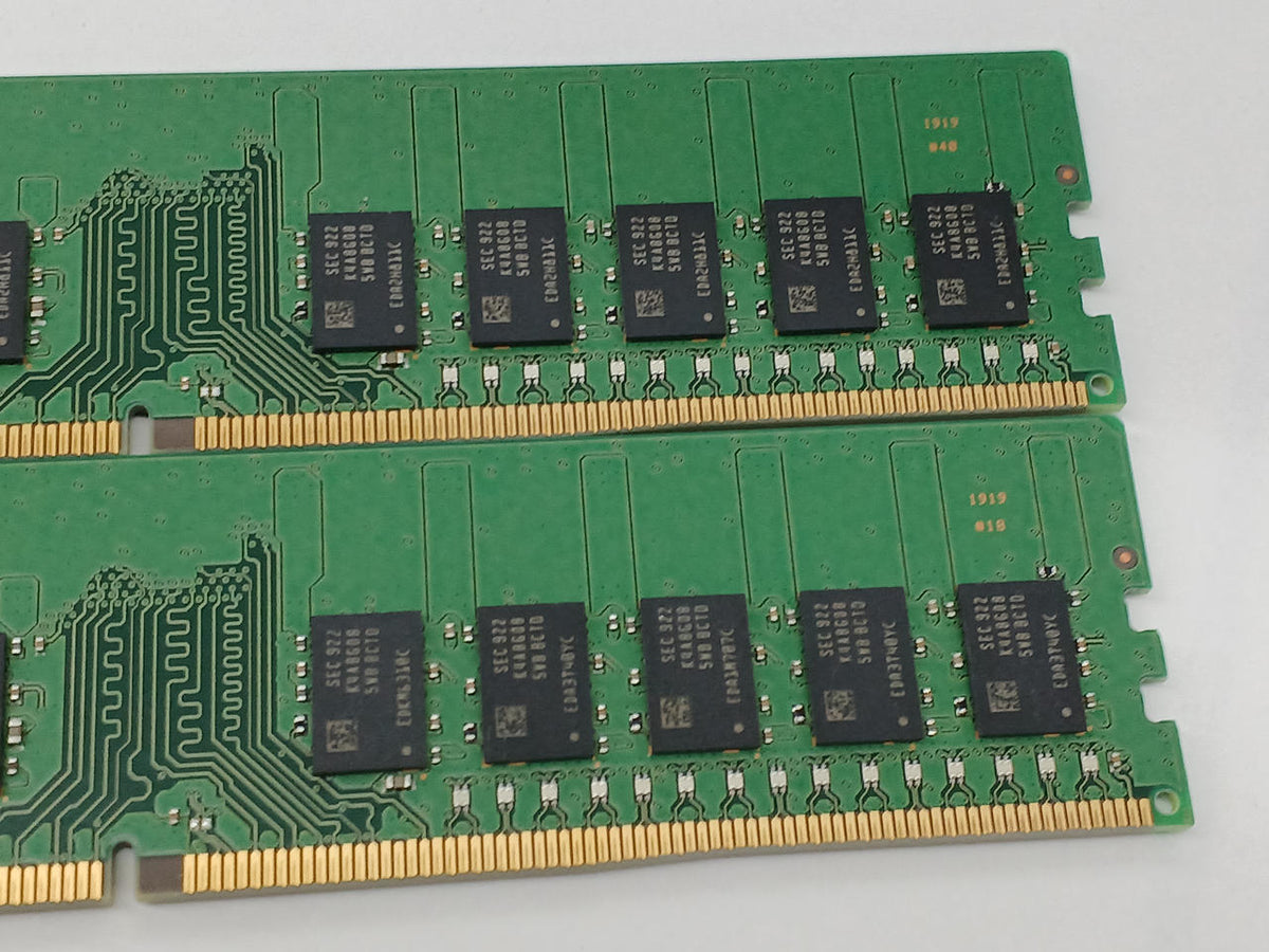 SAMSUNG DDR4-2666 ECC UDIMM 16GB M391A2K43BB1-CTDQ for servers