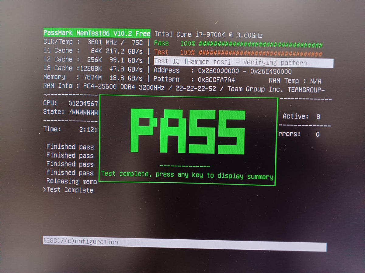 TEAM PC Memory TPRD48G3200HC22BK