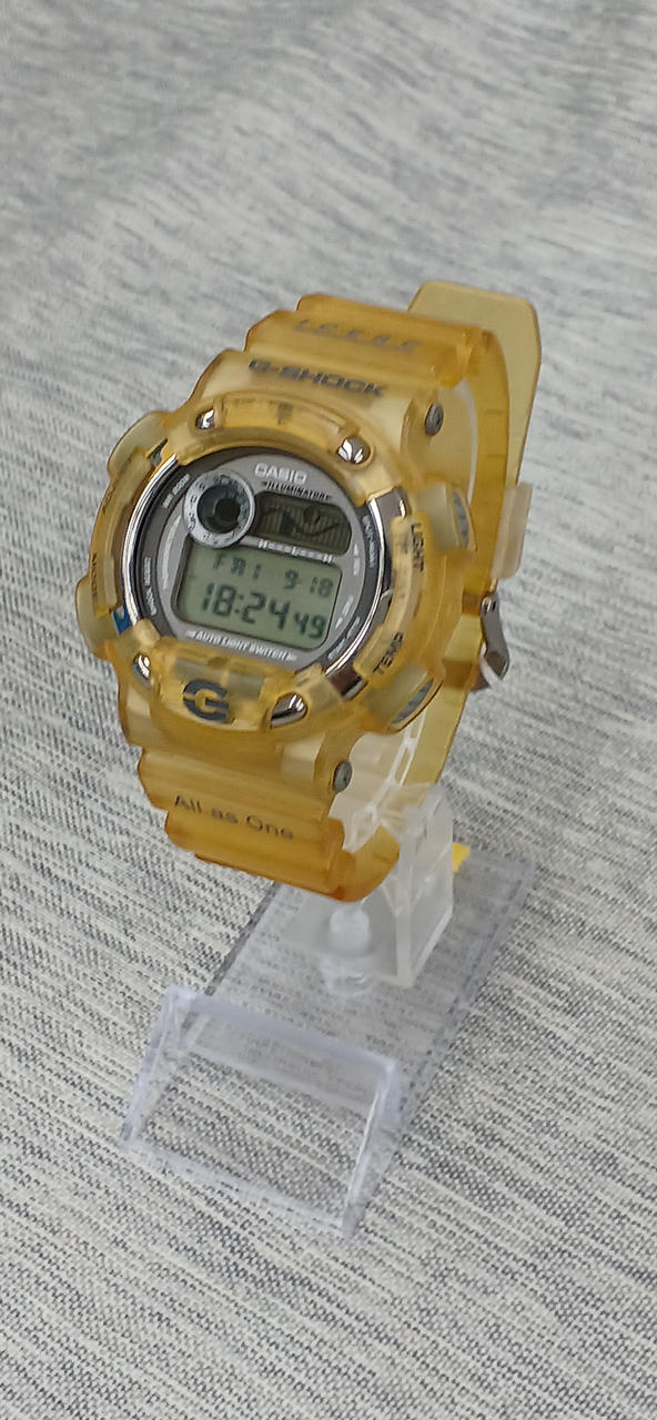 CASIO G-SHOCK DW-8600K