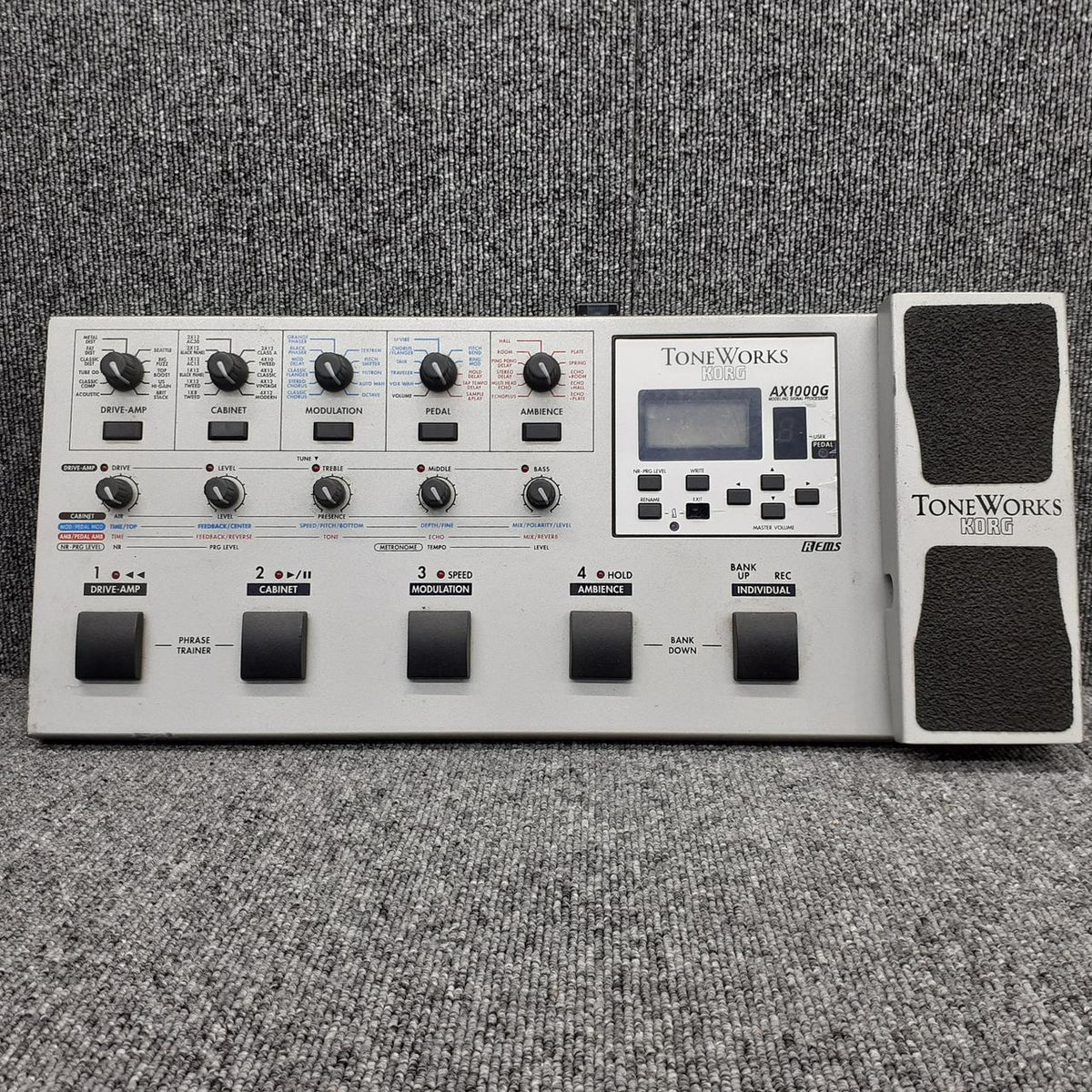 KORG Multi-effector AX1000G