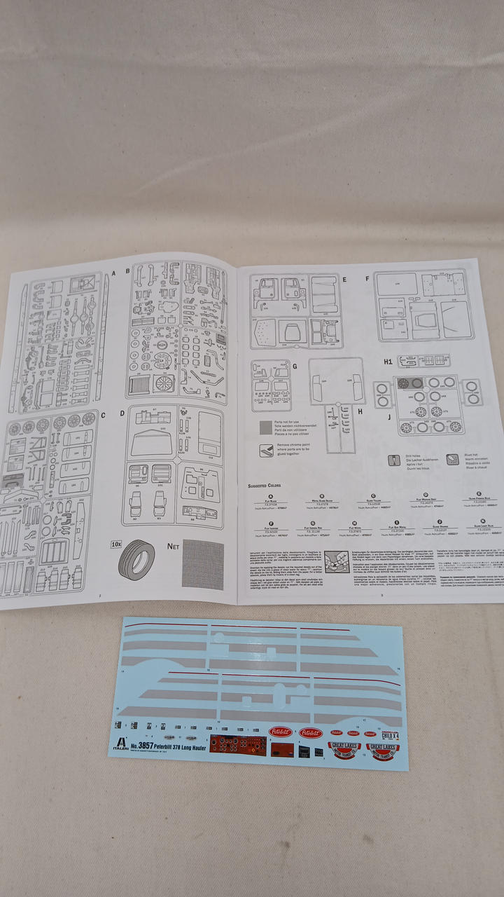 ITALERI Trailer Head & Cargo Trailer Set 1/24