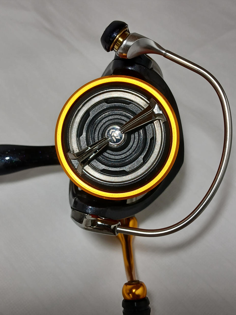 DAIWA Spinning Reel REVROS LT3000D-C
