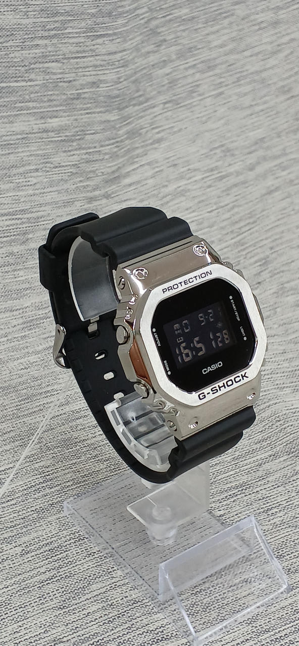 CASIO G-SHOCK GM-5600-1JF