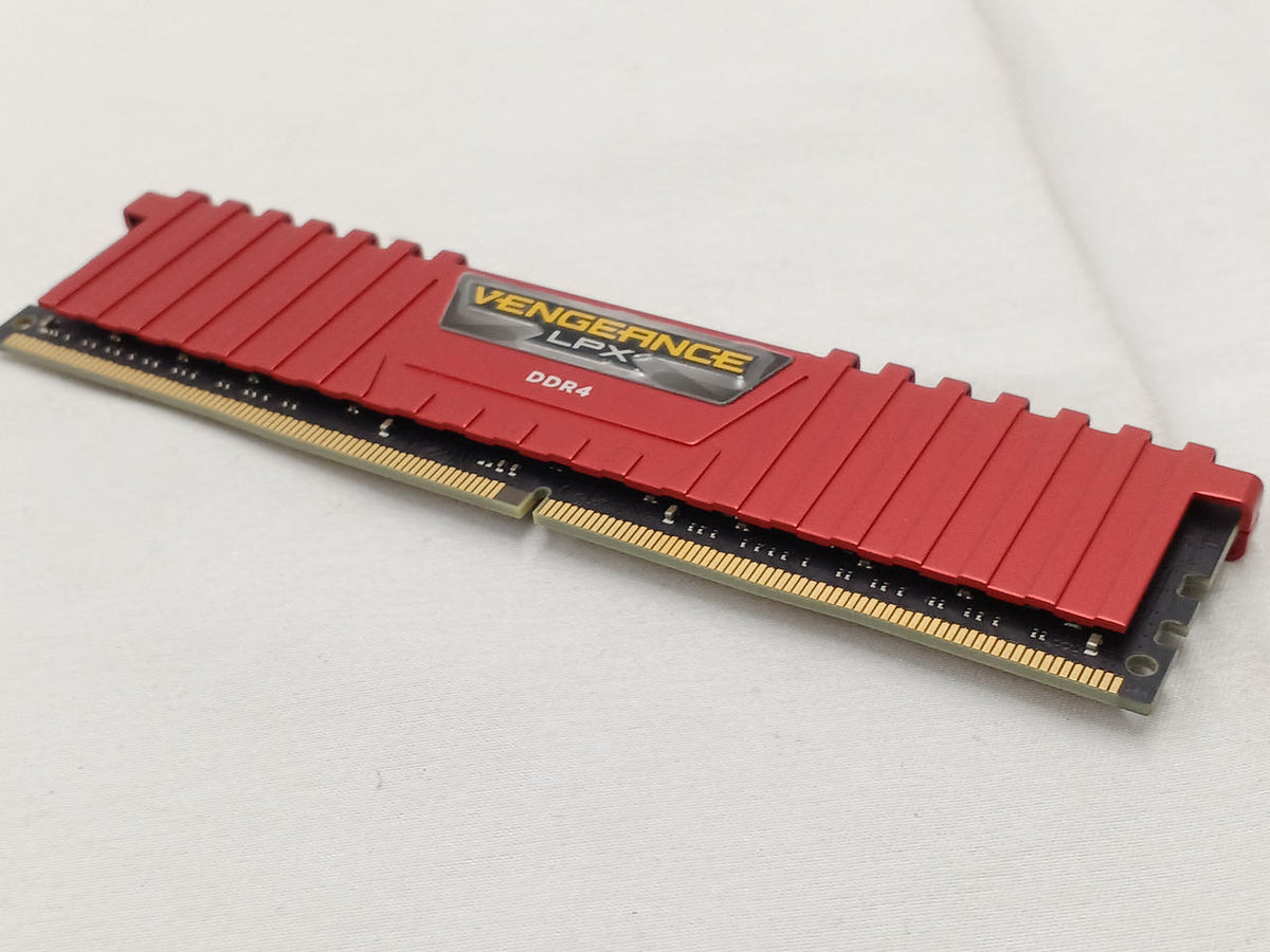 CORSAIR DDR4 Memory CMK32GX4M2A2666C16R