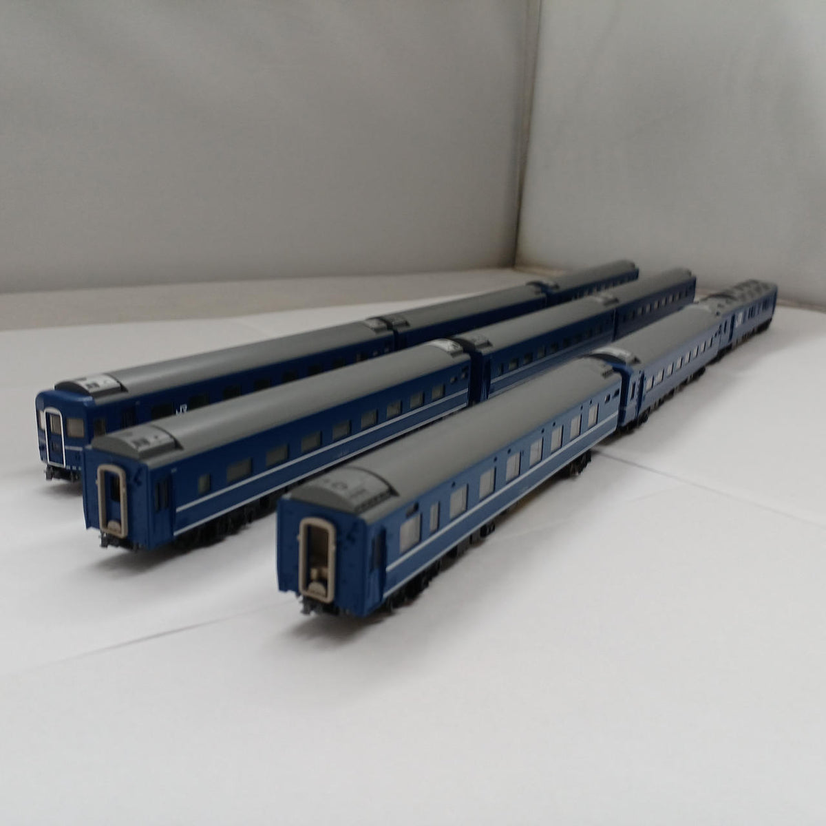 TOMIX JR 24 Series 'Farewell Ginga' Passenger Car 9-Car Set 92957