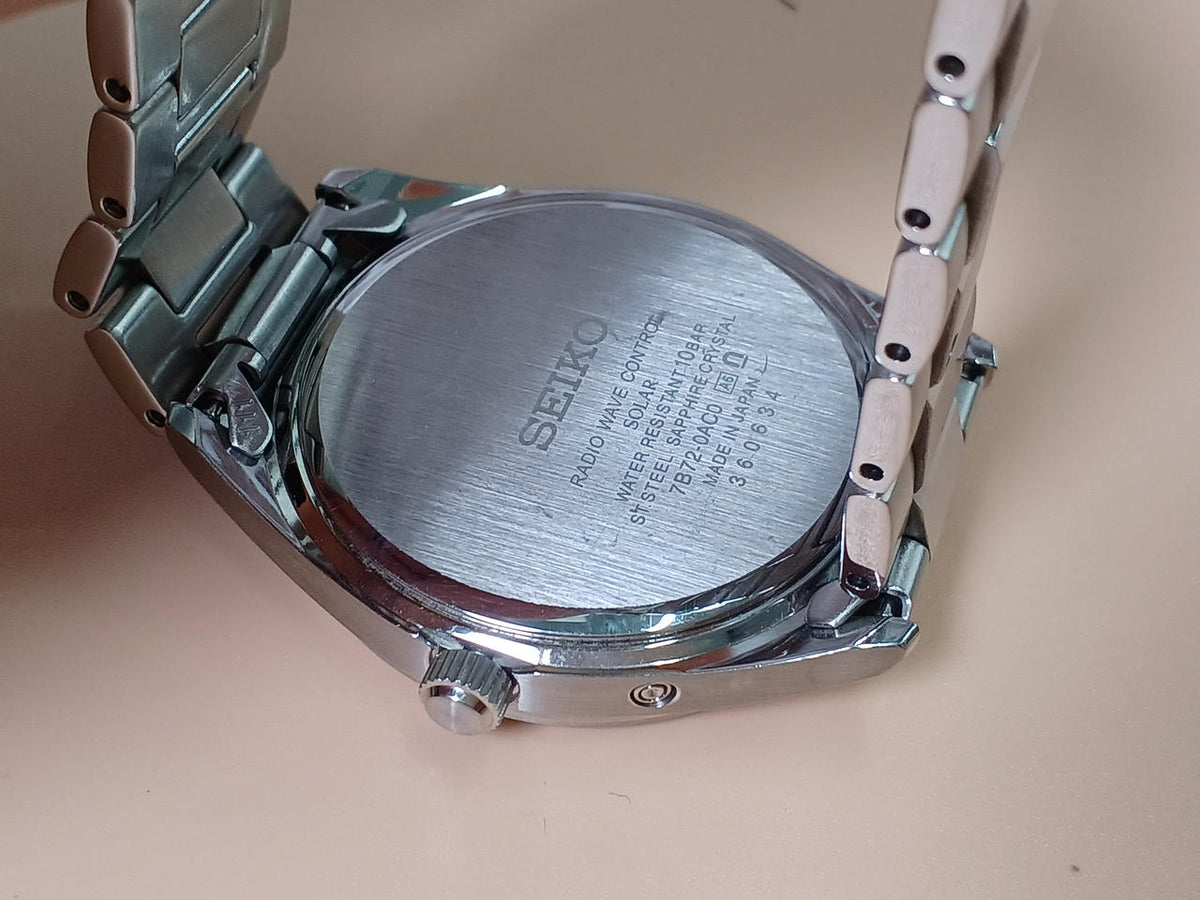 SEIKO Wristwatch 7B72-0AC0