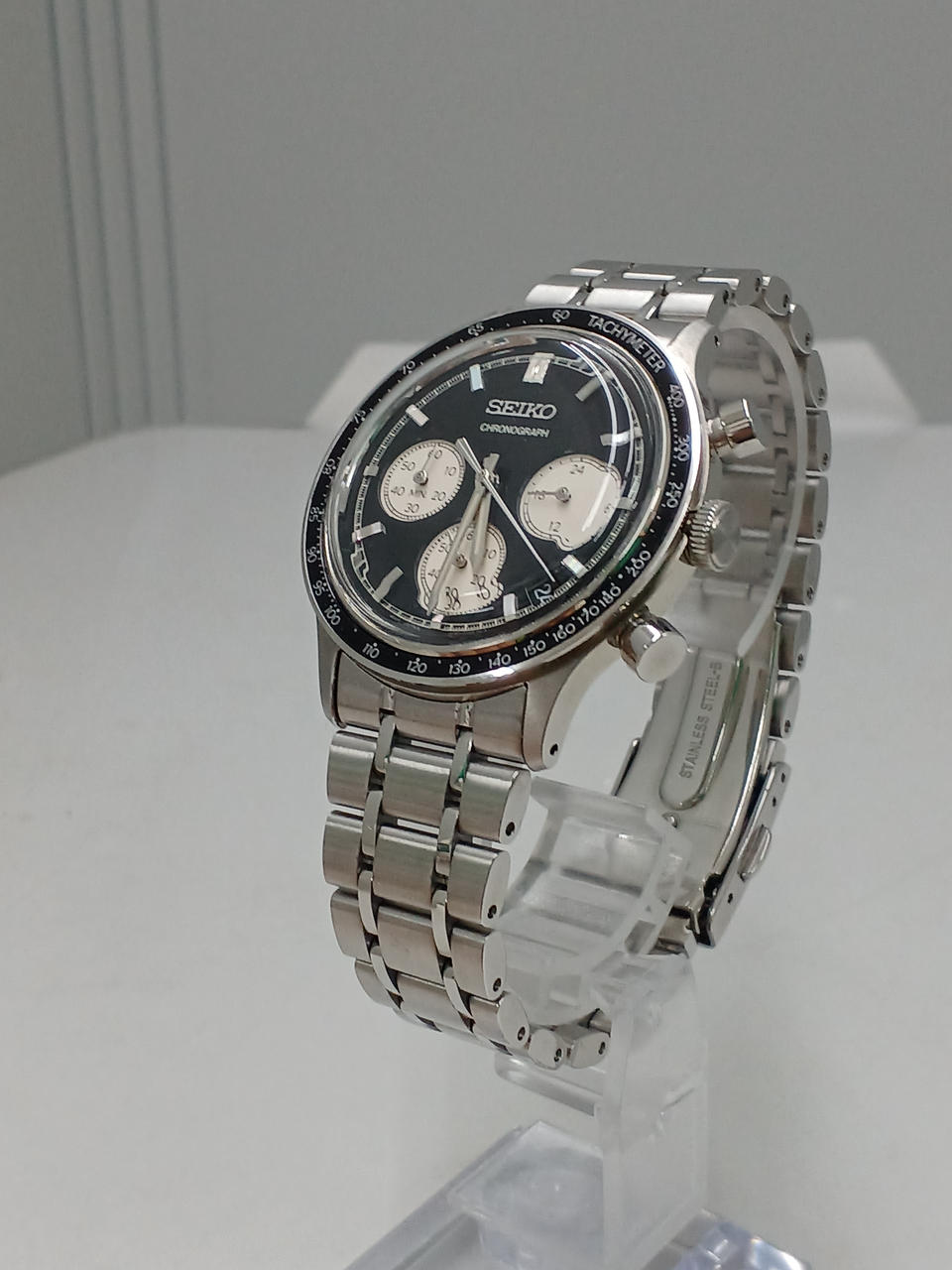 SEIKO Quartz Chronograph 8T63-03P0
