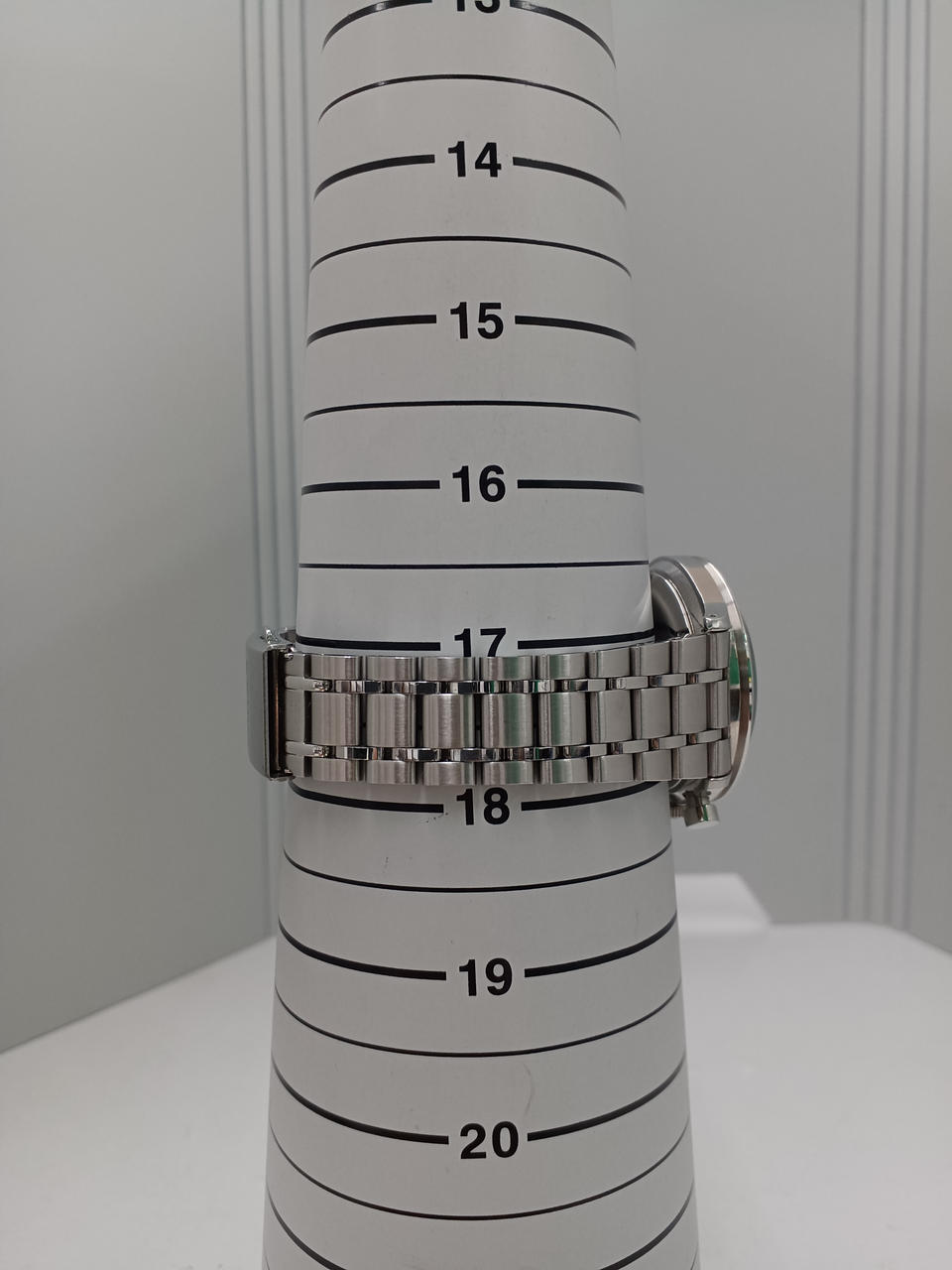 SEIKO Quartz Chronograph 8T63-03P0