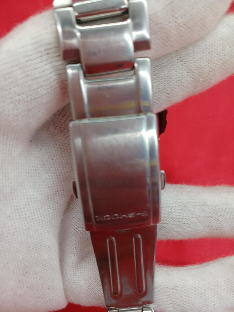 CASIO G-SHOCK GST-W110D