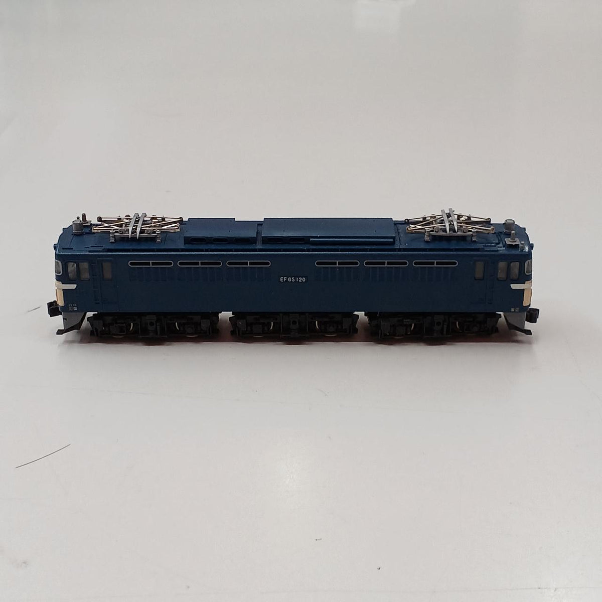 KATO N Gauge 3017-2 EF65 Standard Color