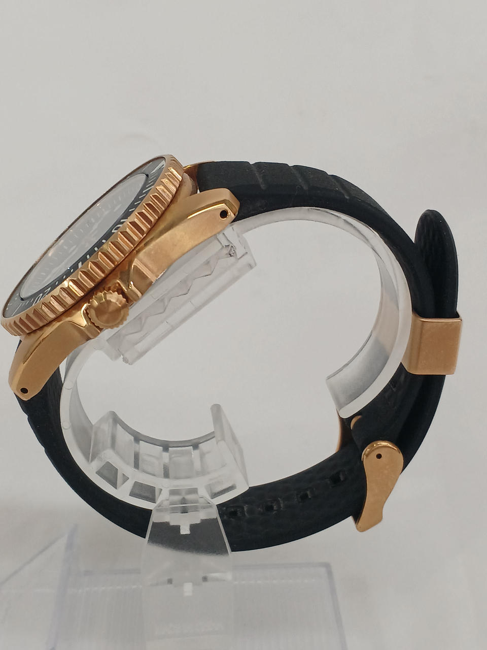 SEIKO Solar Wristwatch V147-0CS0