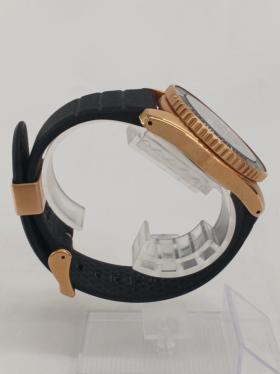 SEIKO Solar Wristwatch V147-0CS0