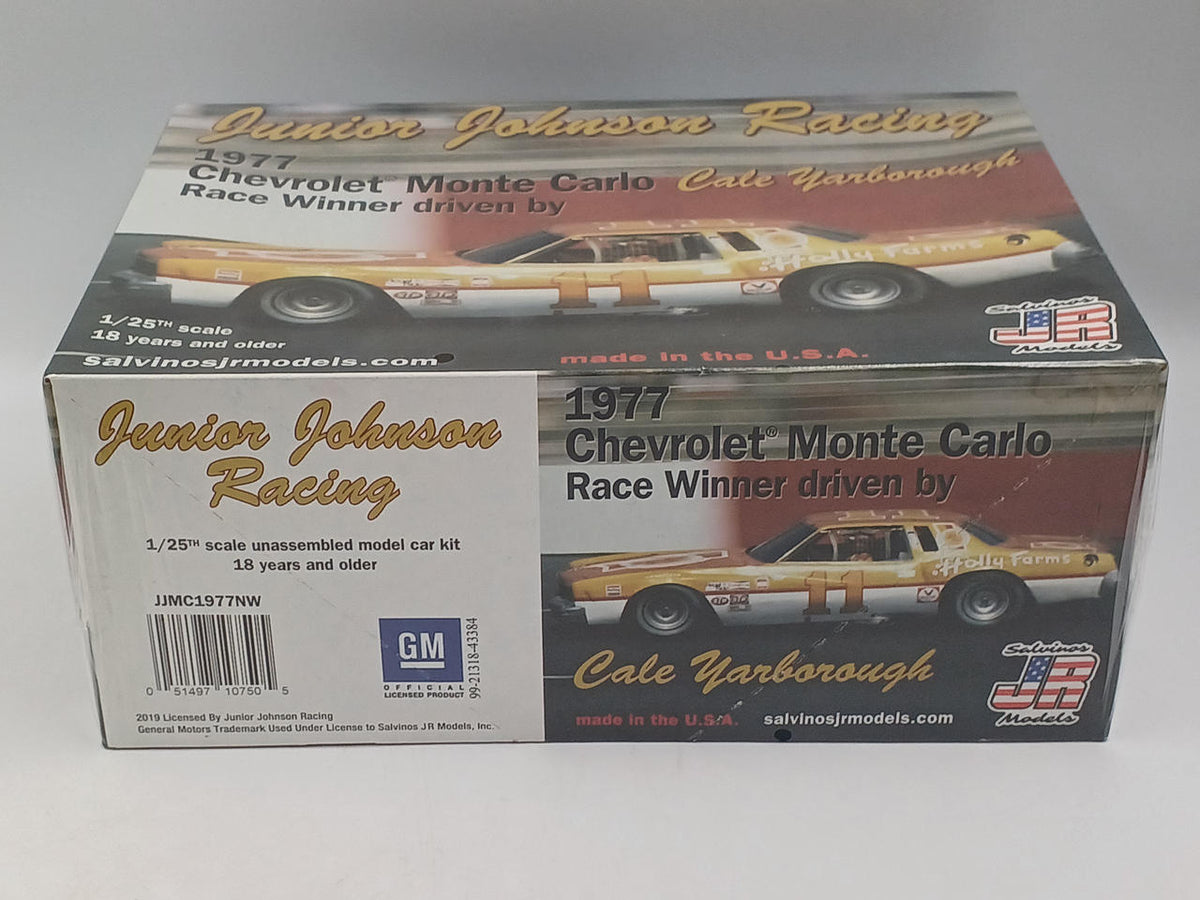 SALVINOS JR MODELS 1/24 scale plastic model '77 Chevrolet Monte Carlo Kale Yarborough