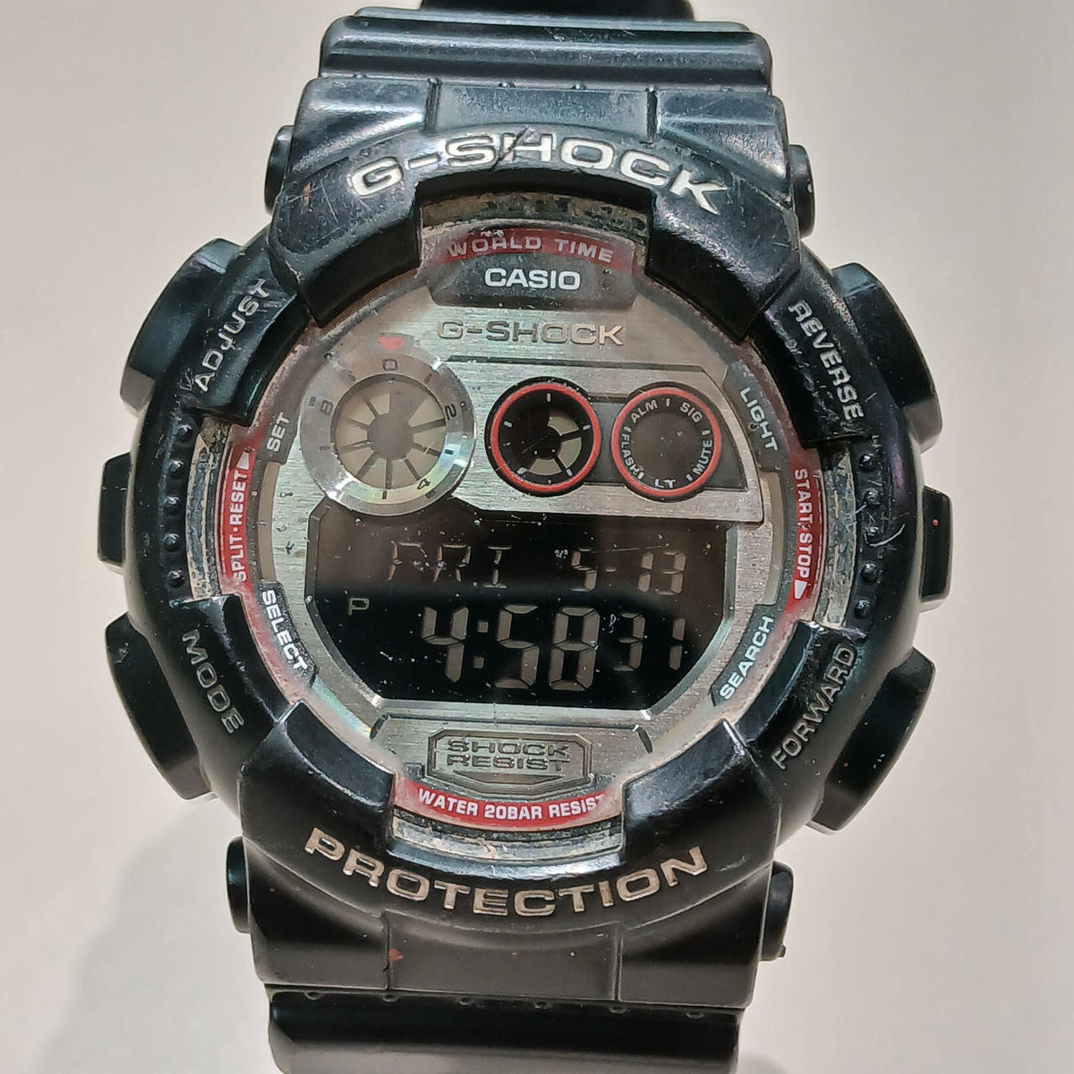 CASIO G-SHOCK BLK/RED/GD-120TS/Condition Consideration