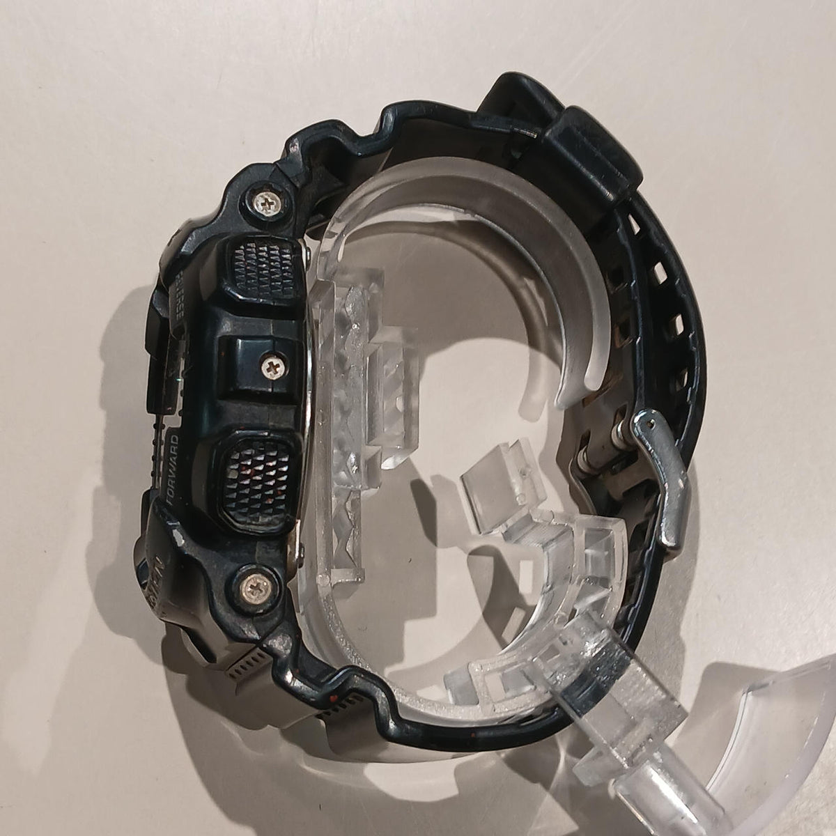 CASIO G-SHOCK BLK/RED/GD-120TS/Condition Consideration