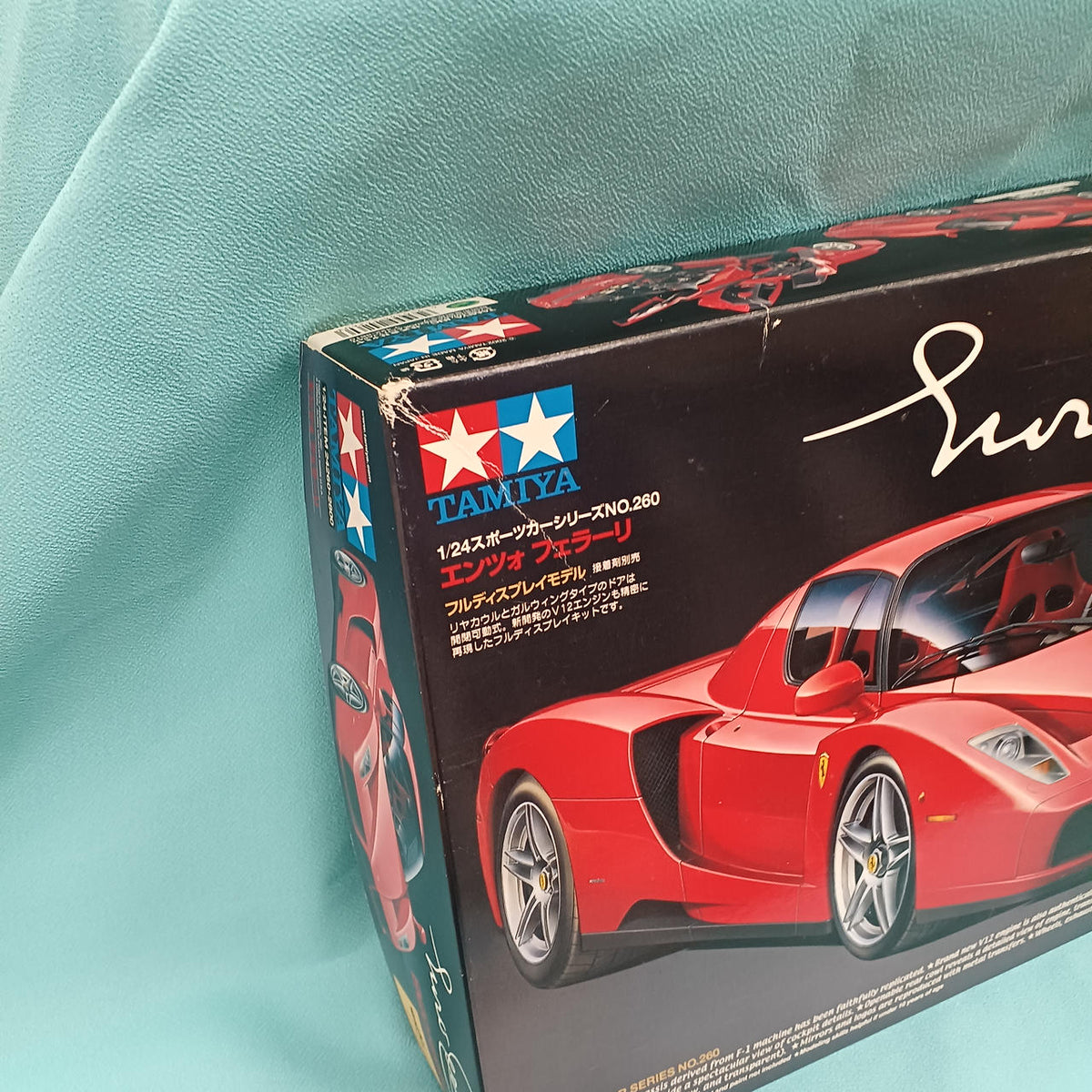 TAMIYA 1/24 Enzo Ferrari Sports Car Series NO.260