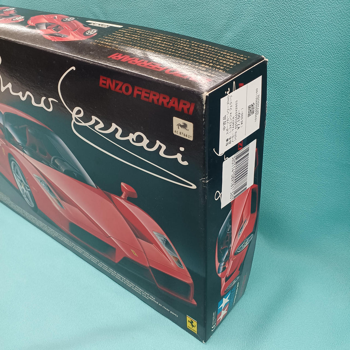 TAMIYA 1/24 Enzo Ferrari Sports Car Series NO.260