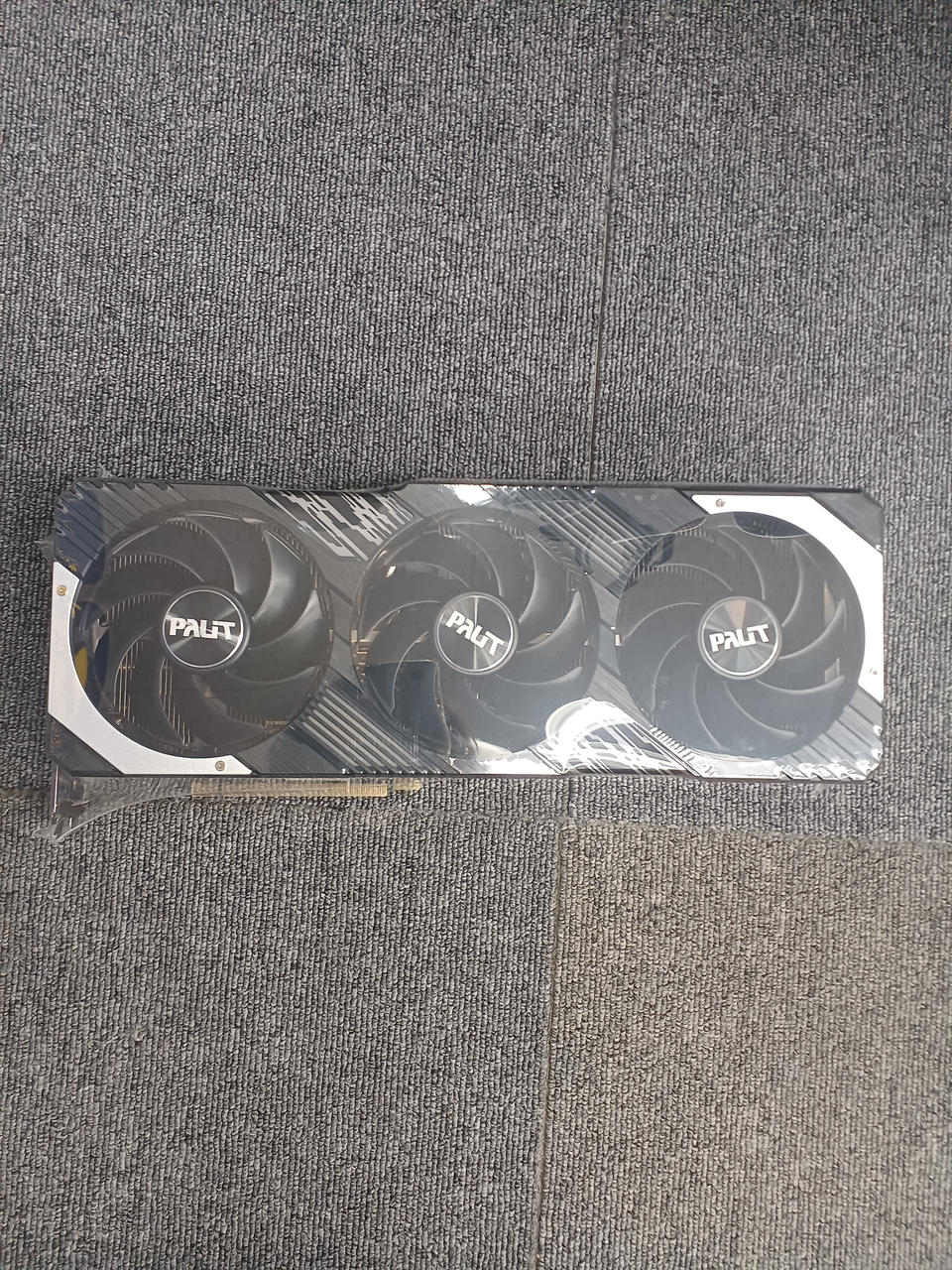 PALIT Graphics Card RTX4070TI 12GB GDDR6X - Banzai Thrifting | BanzaiHobby