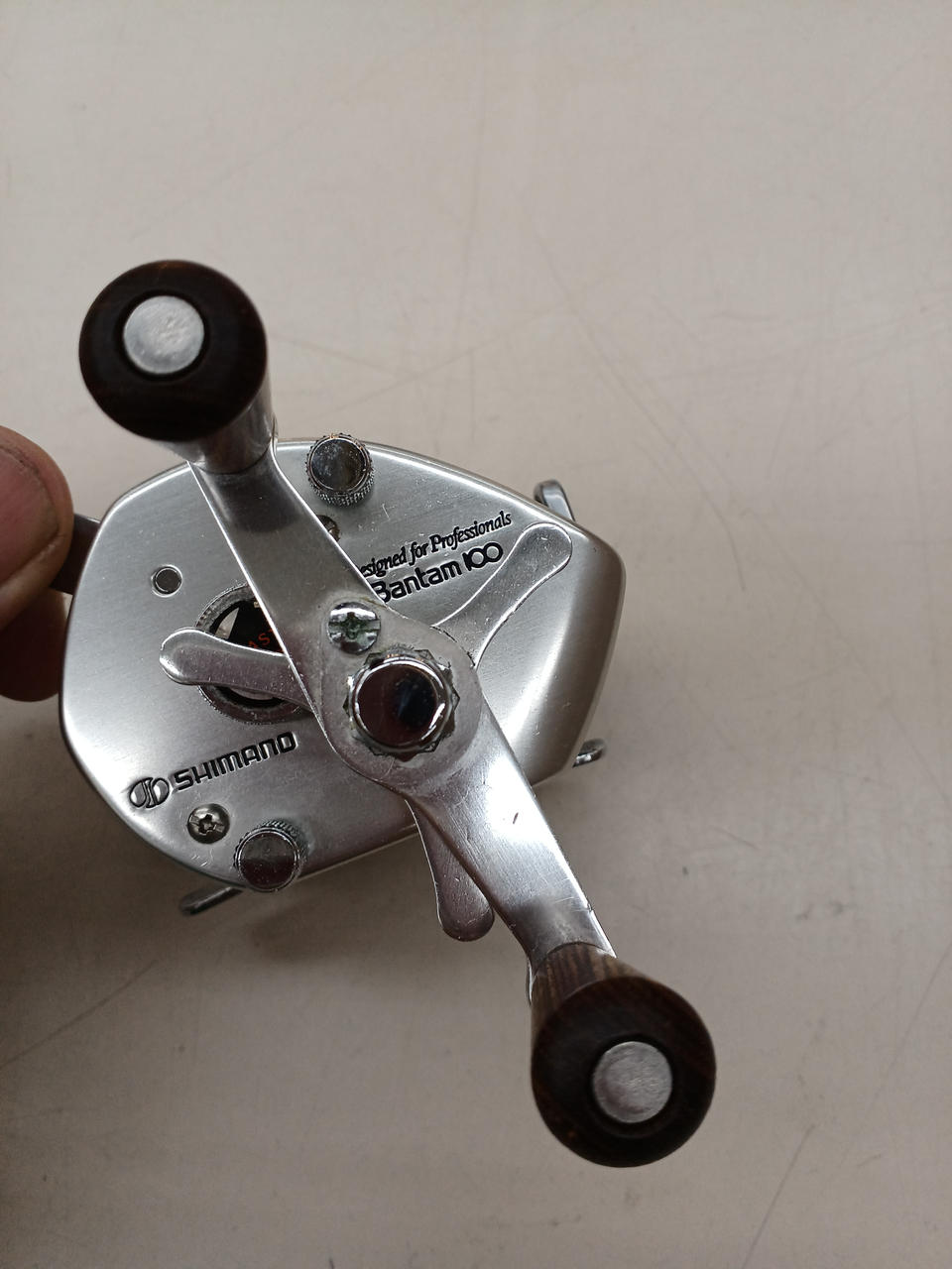 SHIMANO Old Baitcasting Reel BANTAM100