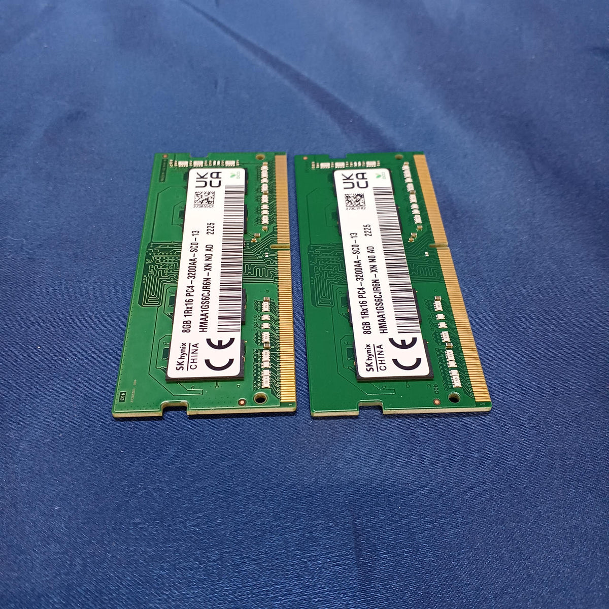 SK HYNIX DDR4 Memory 8GB×2 HMAA1GS6CJR6N-XN