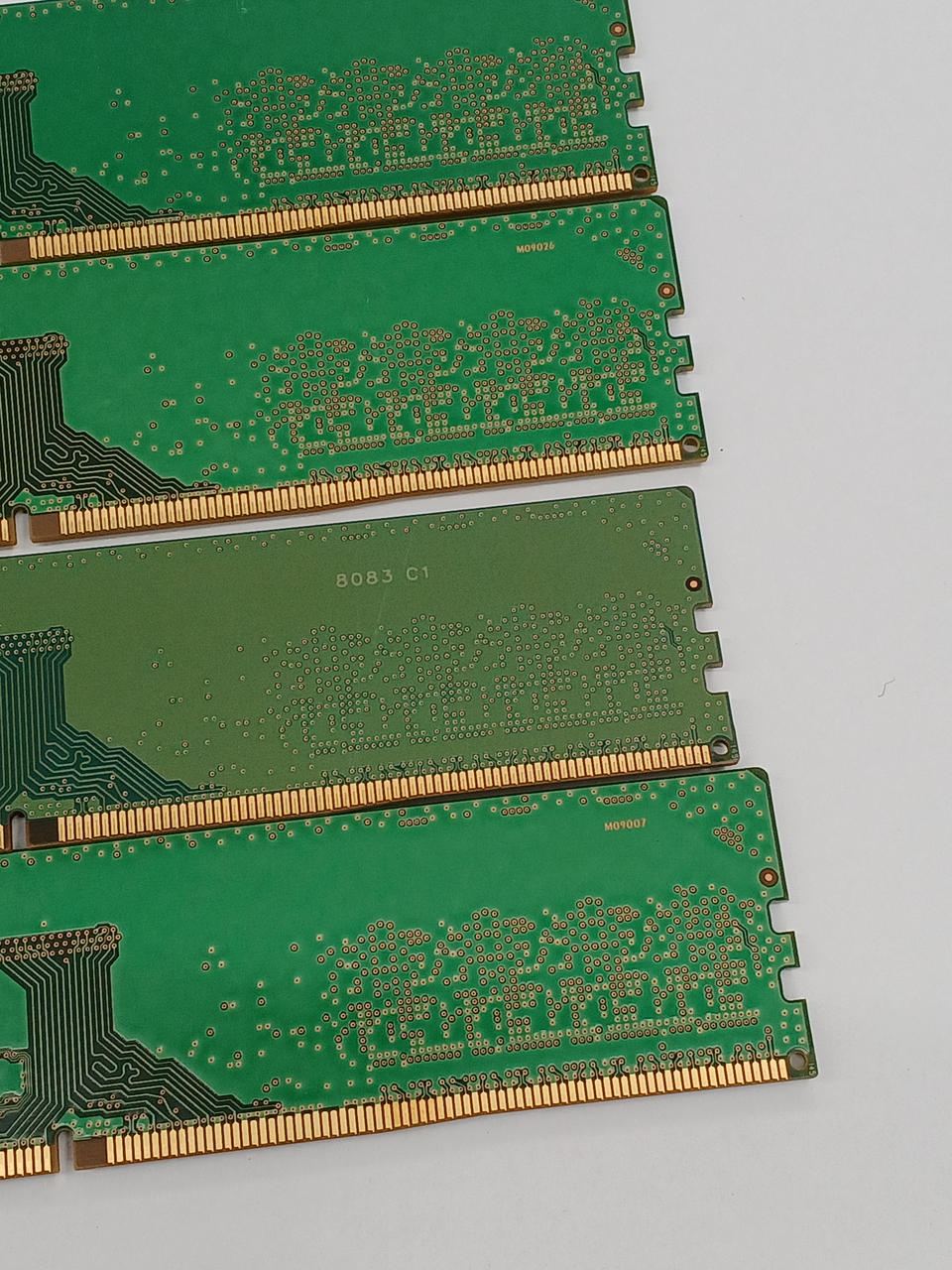 SAMSUNG DDR4-2666 (PC4-21300) 8GB 4-Module Set M378A1K43CB2-CTD