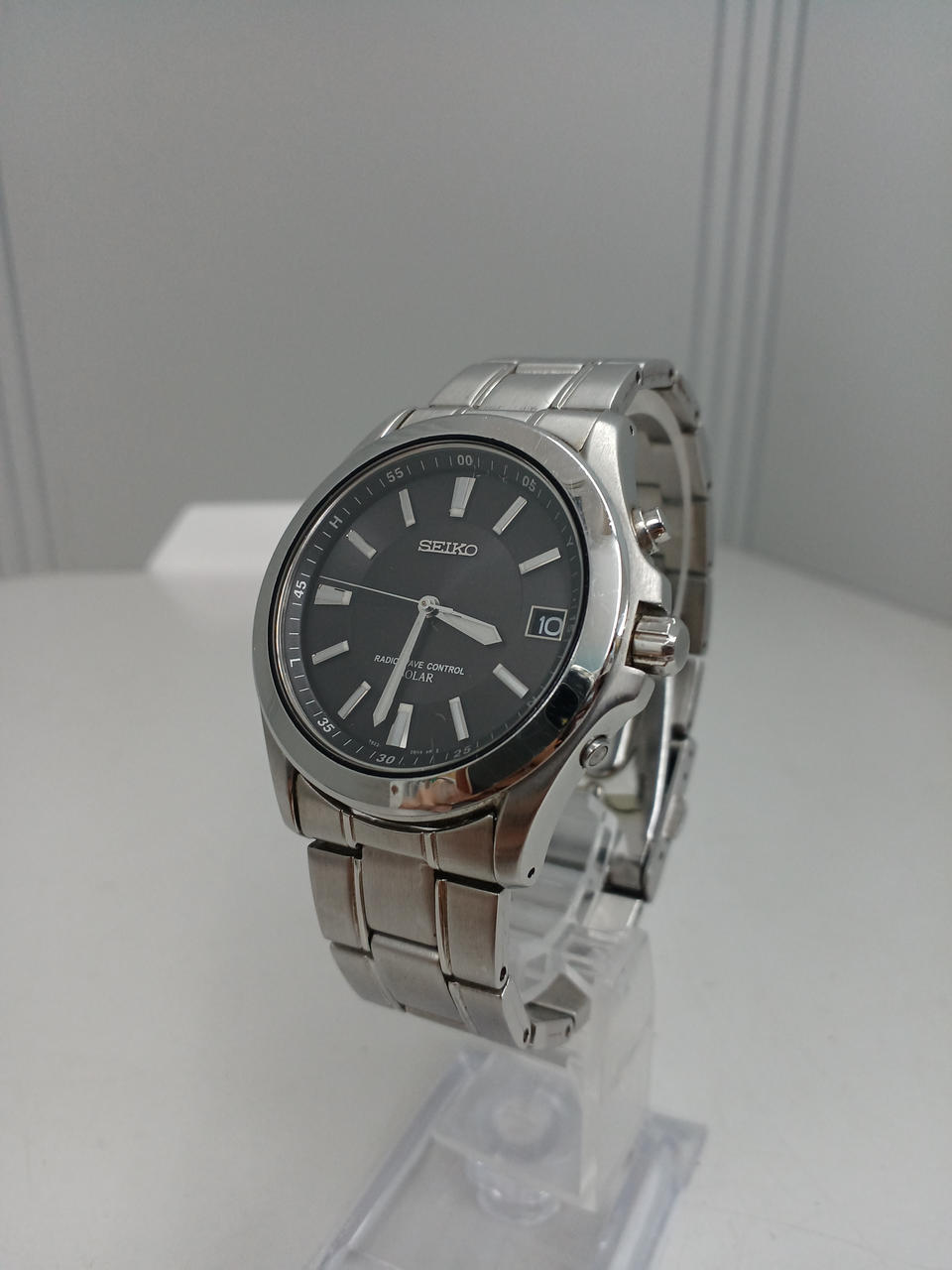 SEIKO Radio-Controlled Solar Wristwatch SBTM017