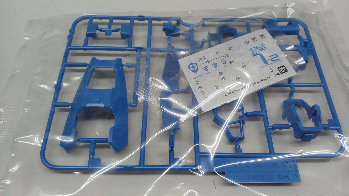 Bandai Mobile Suit Gundam AGE MG Gundam AGE-12 - Banzai Thrifting | BanzaiHobby