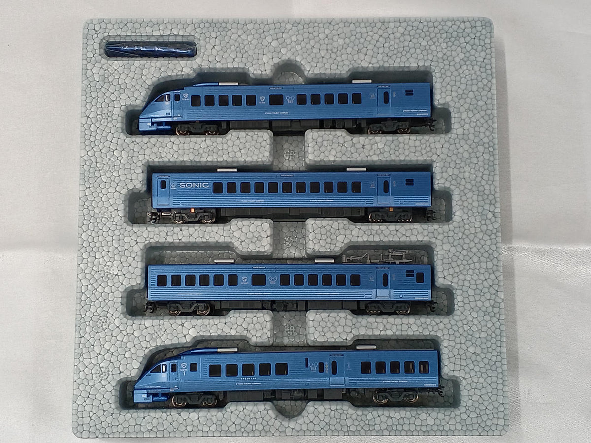 KATO 10-2160 883 Series 'Sonic' Refurbished Car (First Batch)