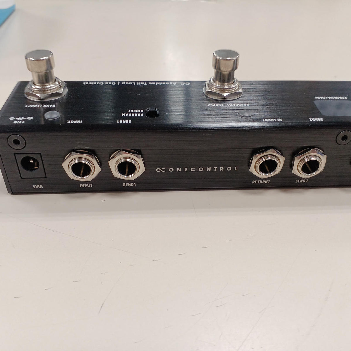 ONE CONTROL Switcher AGAMIDAE TAIL LOOP - Banzai Thrifting | BanzaiHobby