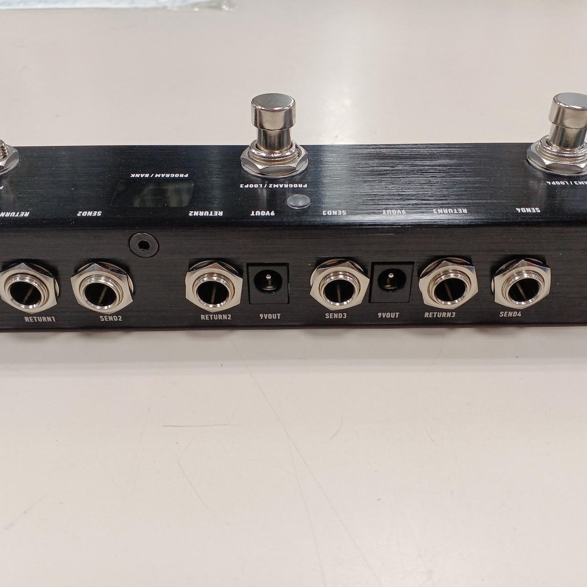 ONE CONTROL Switcher AGAMIDAE TAIL LOOP - Banzai Thrifting | BanzaiHobby