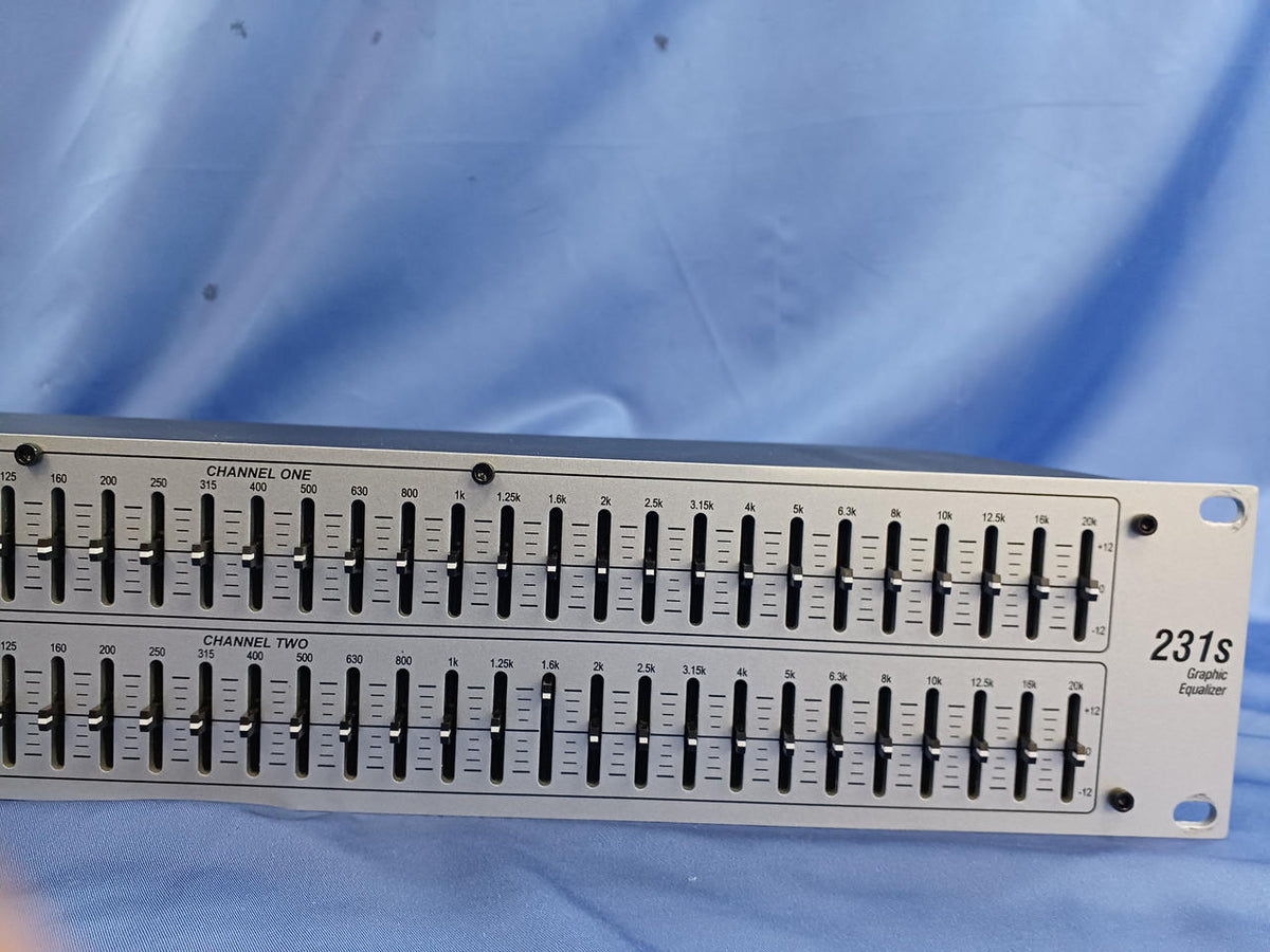 DBX Graphic Equalizer DBX231S - Banzai Thrifting | BanzaiHobby