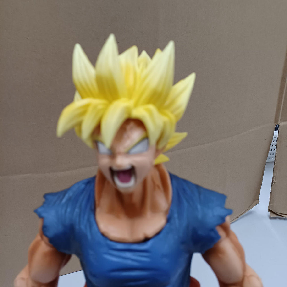 BANDAI Super Saiyan Son Goku MASTERLISE EMOVING Ichiban Kuji Last Color ver - Banzai Thrifting | BanzaiHobby