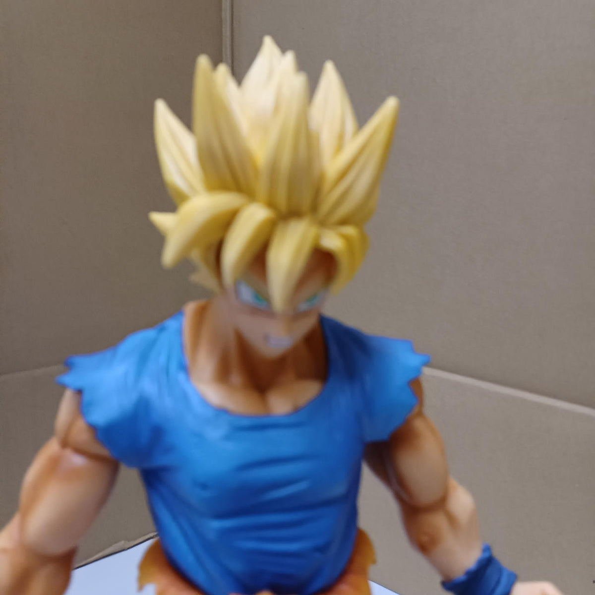 BANDAI Super Saiyan Son Goku MASTERLISE EMOVING Ichiban Kuji Prize A - Banzai Thrifting | BanzaiHobby