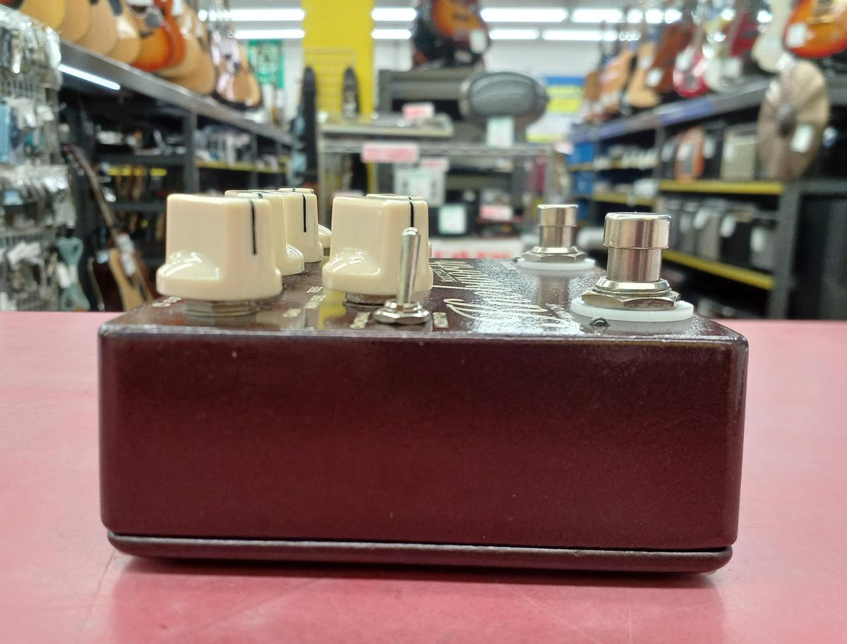 MONTREUX Effects pedal: KNEBWORTH - Banzai Thrifting | BanzaiHobby