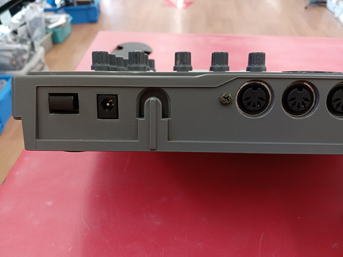 KORG Modeling Synthesizer EA-1 - Banzai Thrifting | BanzaiHobby