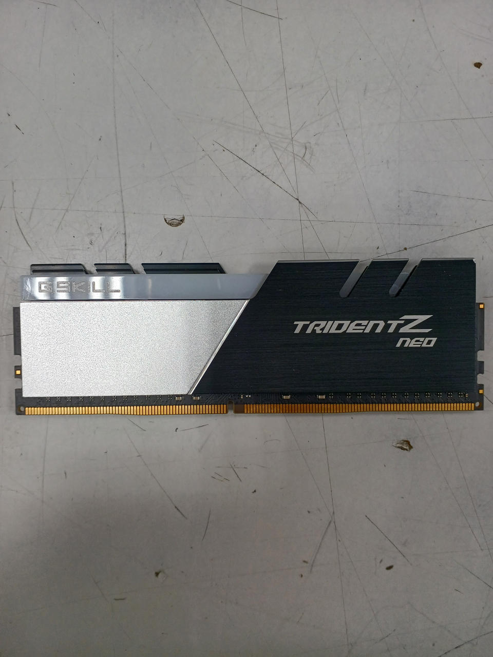 G.SKILL DDR4 Memory F4-3600C18Q-128GTZN - Banzai Thrifting | BanzaiHobby