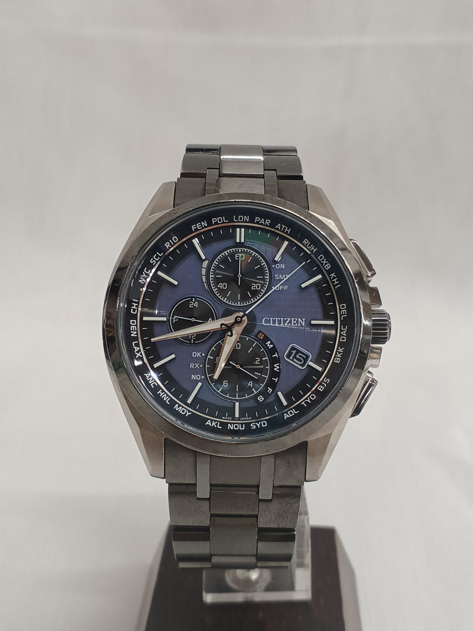 CITIZEN Eco-Drive H804-T020232 - Banzai Thrifting | BanzaiHobby