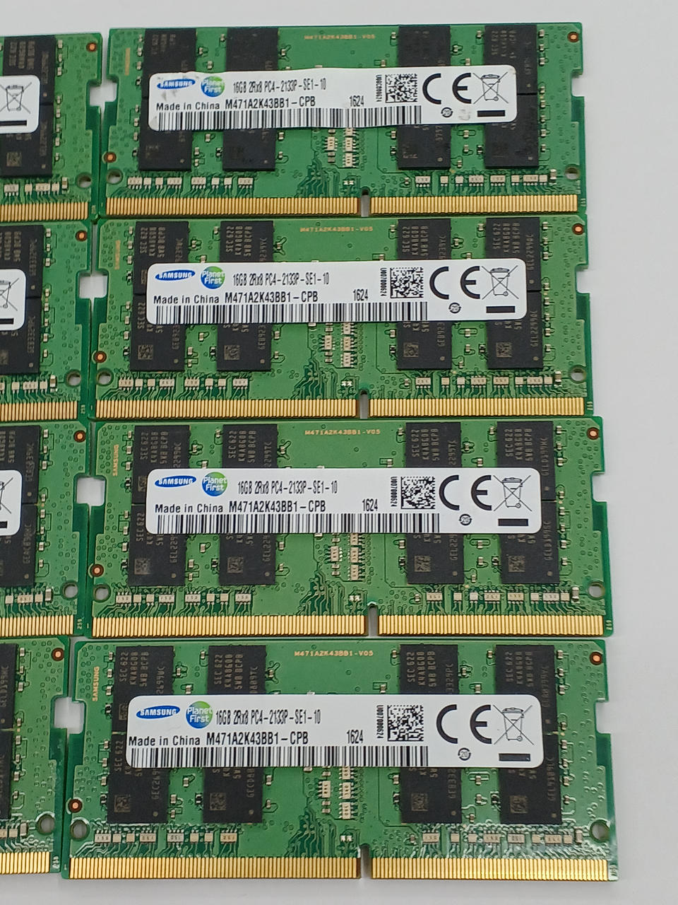 SAMSUNG Laptop Memory DDR4-2133/16GB/Set of 8 M471A2K43BB1-CPB - Banzai Thrifting | BanzaiHobby