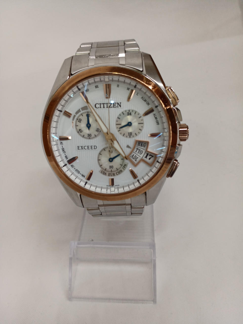 CITIZEN Quartz Wristwatch EBS74-5102 - Banzai Thrifting | BanzaiHobby